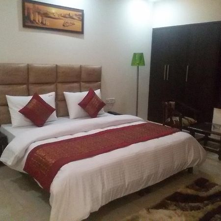 Hotel Smart Inn 2 New Delhi Luaran gambar