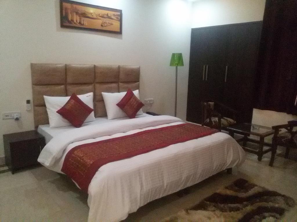 Hotel Smart Inn 2 New Delhi Luaran gambar