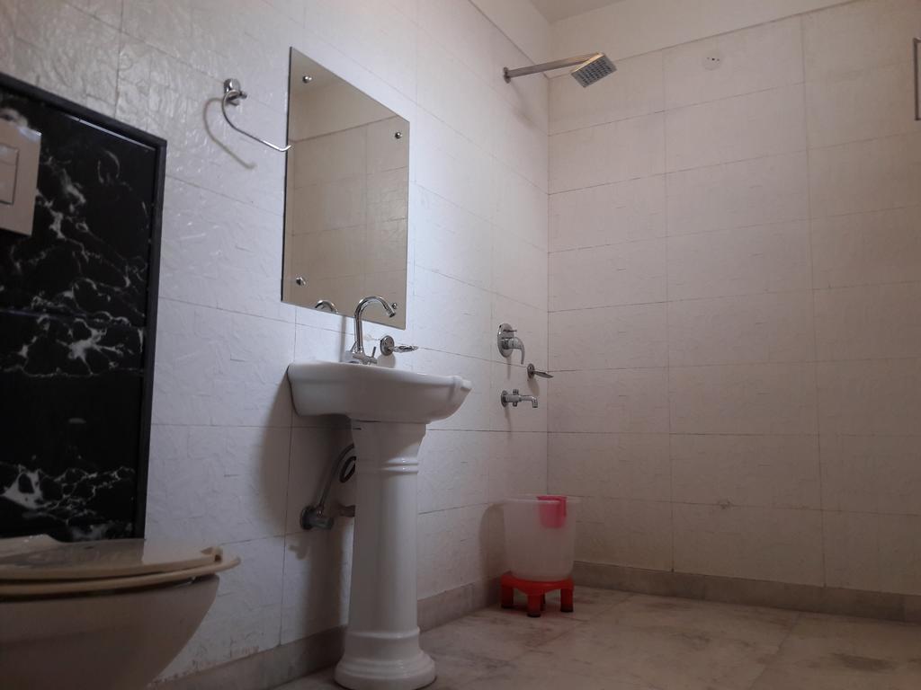 Hotel Smart Inn 2 New Delhi Luaran gambar