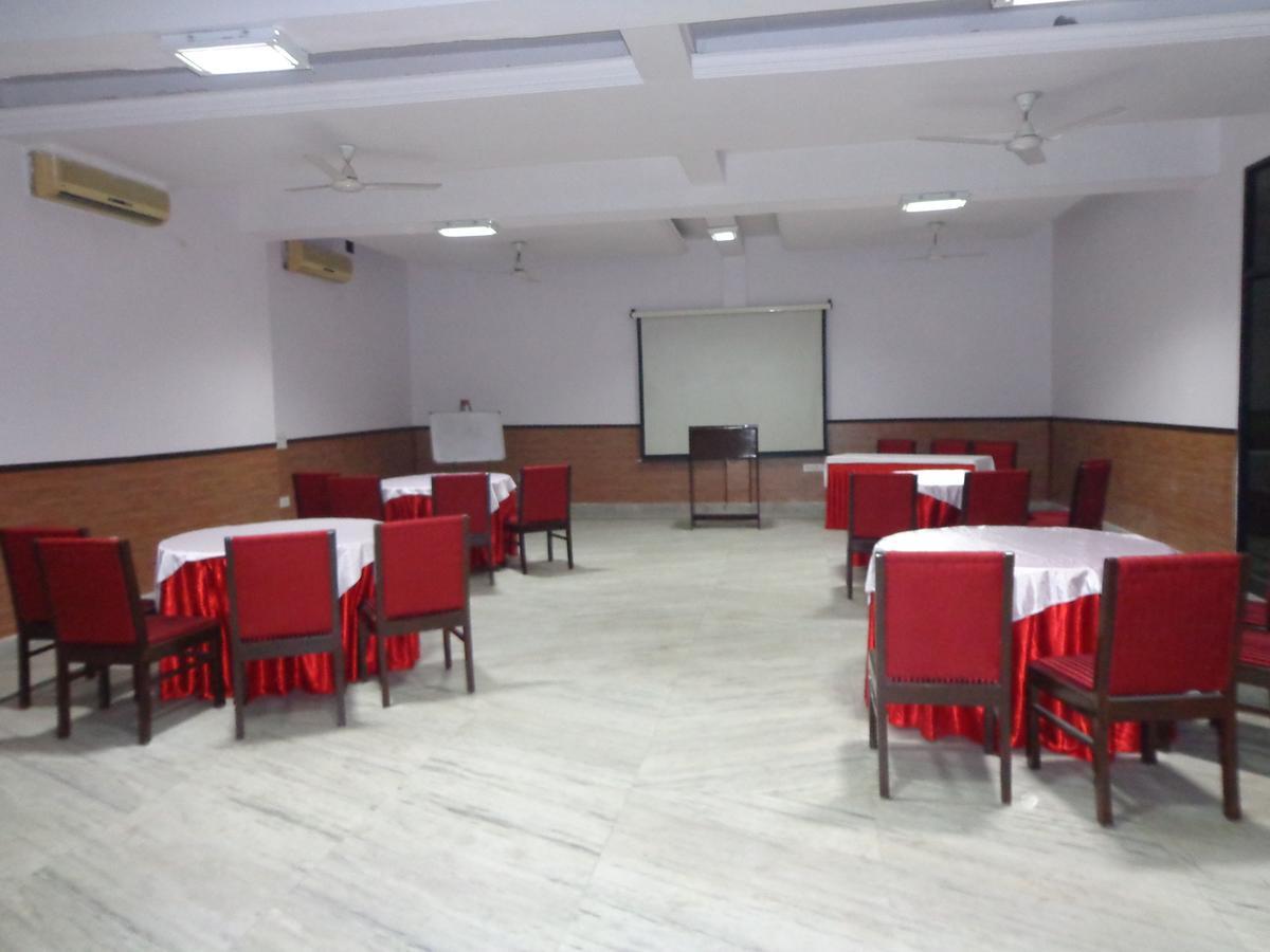 Hotel Smart Inn 2 New Delhi Luaran gambar
