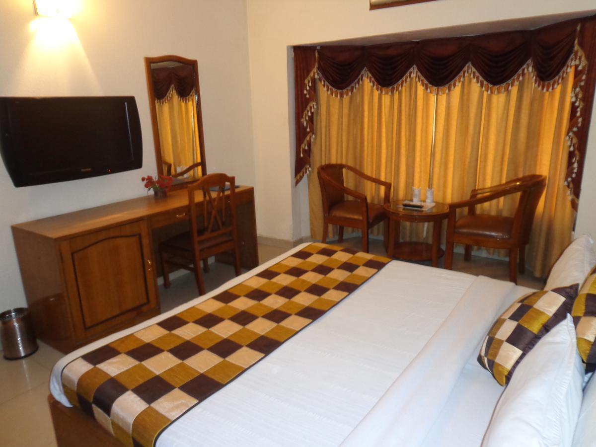 Hotel Smart Inn 2 New Delhi Luaran gambar