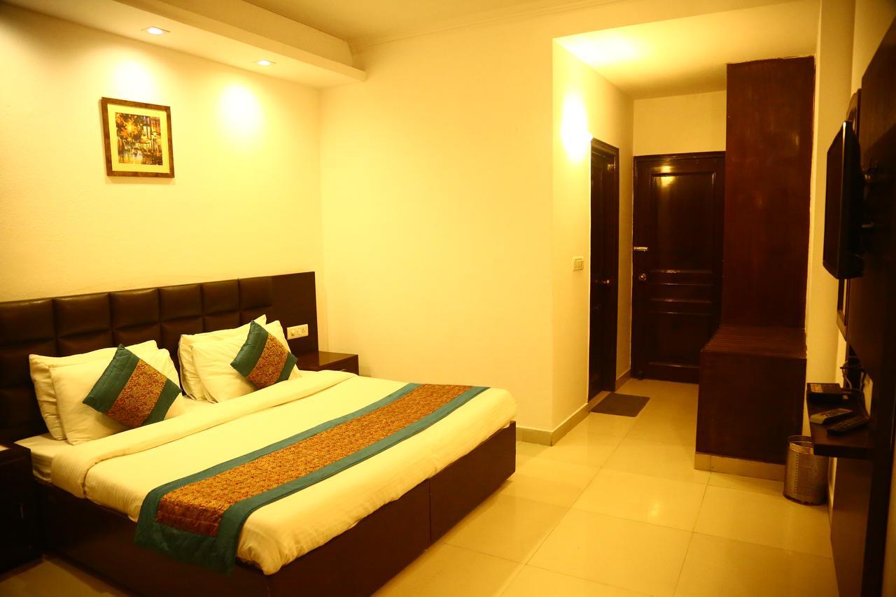 Hotel Smart Inn 2 New Delhi Luaran gambar
