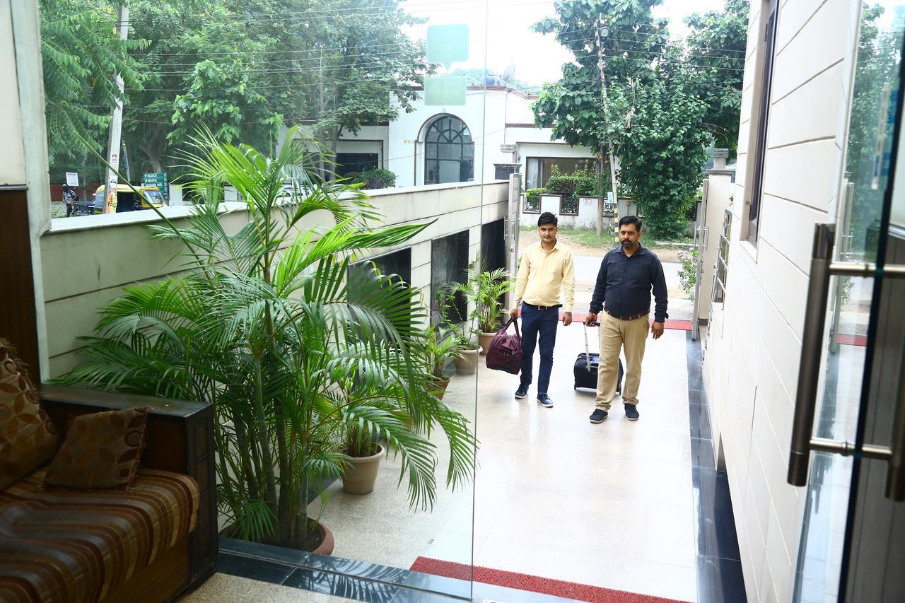 Hotel Smart Inn 2 New Delhi Luaran gambar